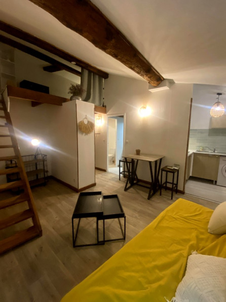 location Studio mezzanine Narbonne - Photo 2