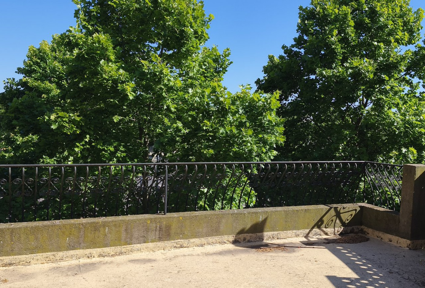 vente Appartement ancien Beziers - Photo 1