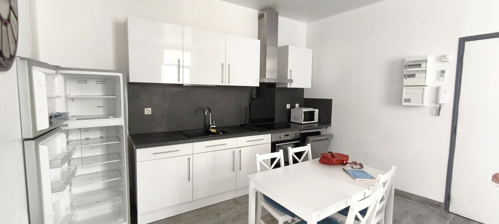 vente Appartement rénové Beziers - Photo 2