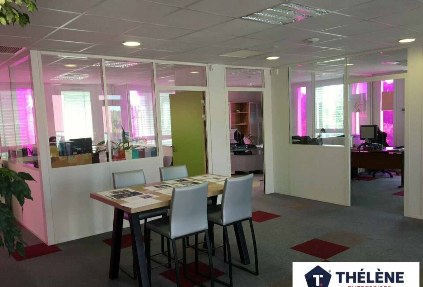 location Bureau Le Cres - Photo 2