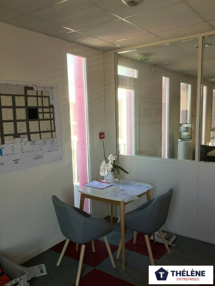 location Bureau Le Cres - Photo 4