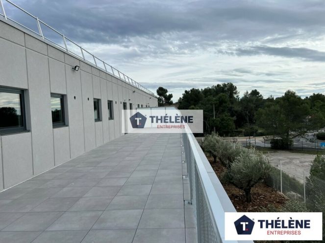 location Bureau Saint Clement De Riviere