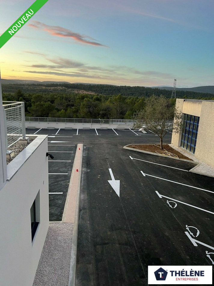 location Bureau Saint Clement De Riviere - Photo 4