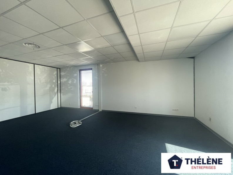 location Bureau Villeneuve Les Maguelone - Photo 4