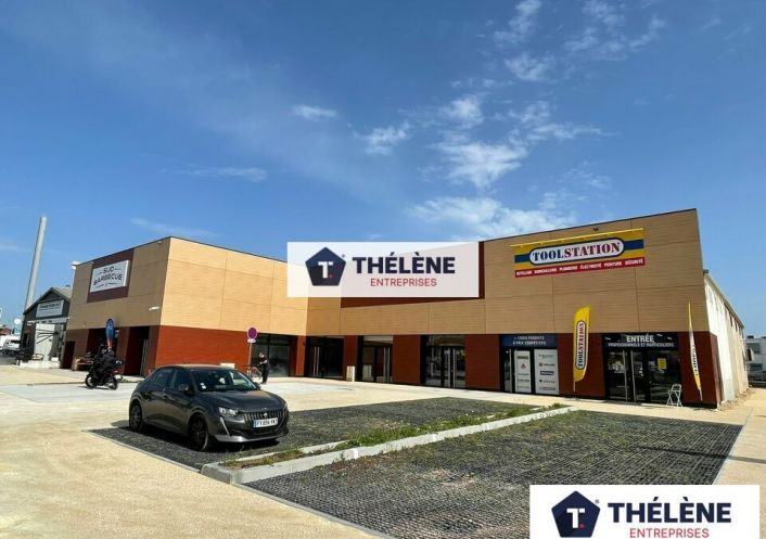 à vendre Local commercial Lattes