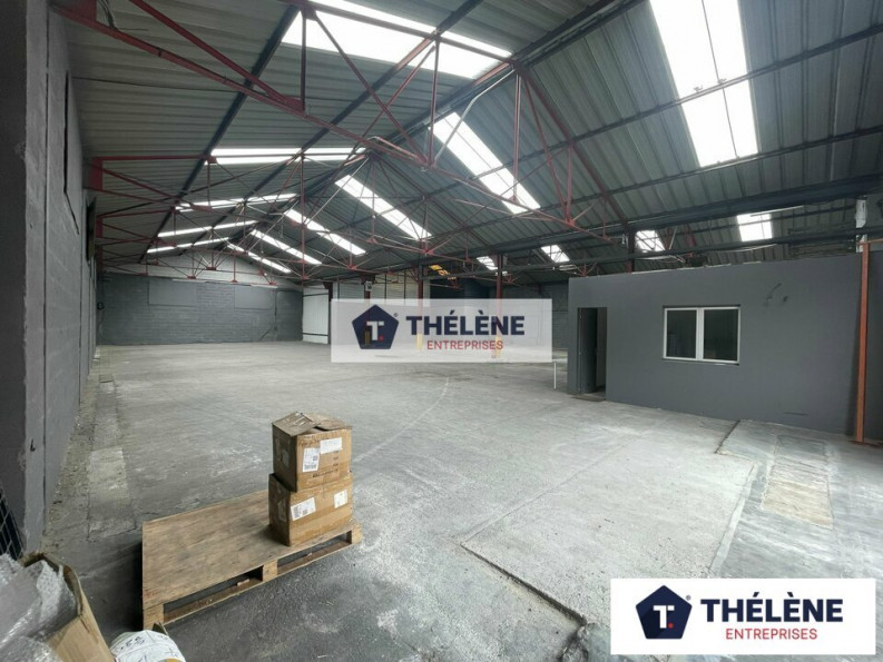 location Locaux d'activité Redessan - Photo 1