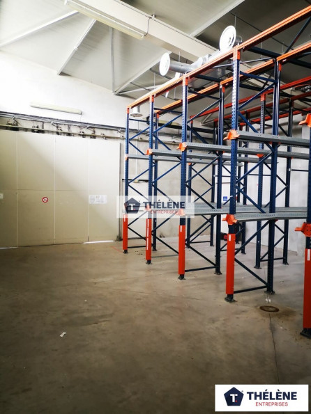 location Locaux d'activité Vailhauques - Photo 1