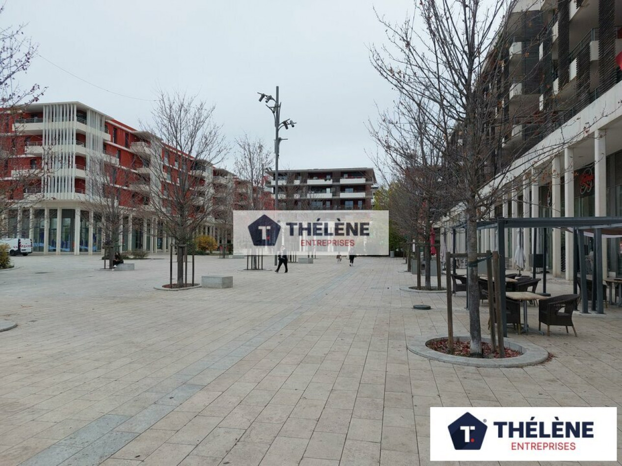 vente Local commercial Juvignac - Photo 1