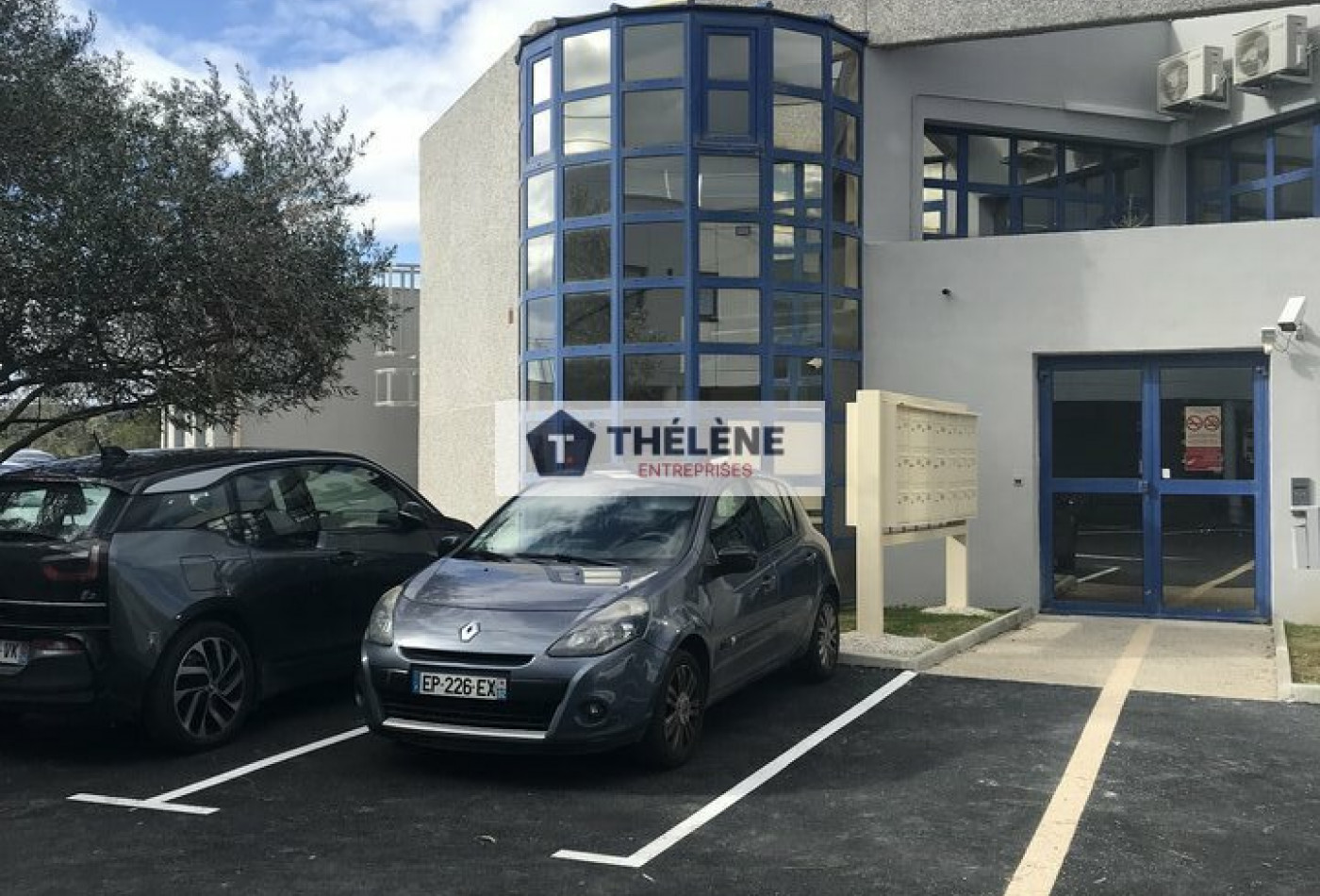 vente Bureau Saint Clement De Riviere - Photo 1