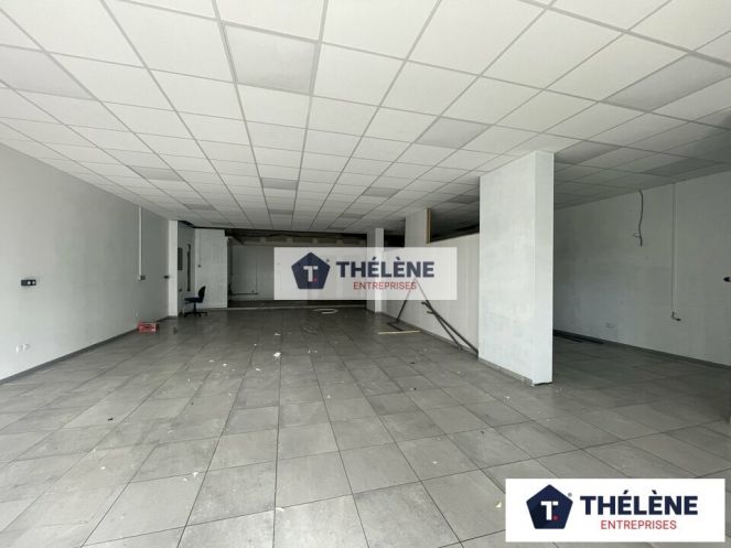 vente Local commercial Le Cres