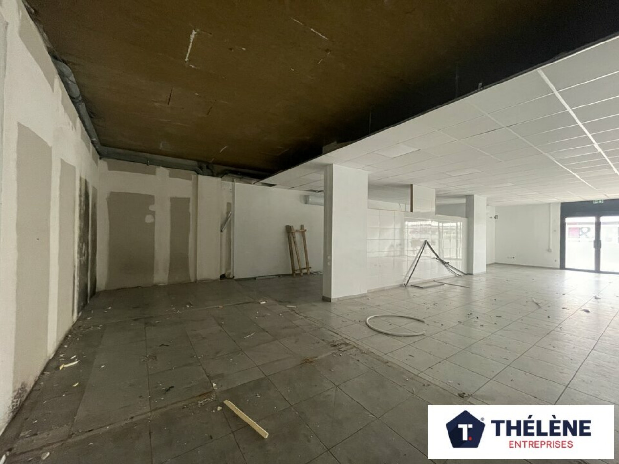 vente Local commercial Le Cres - Photo 4