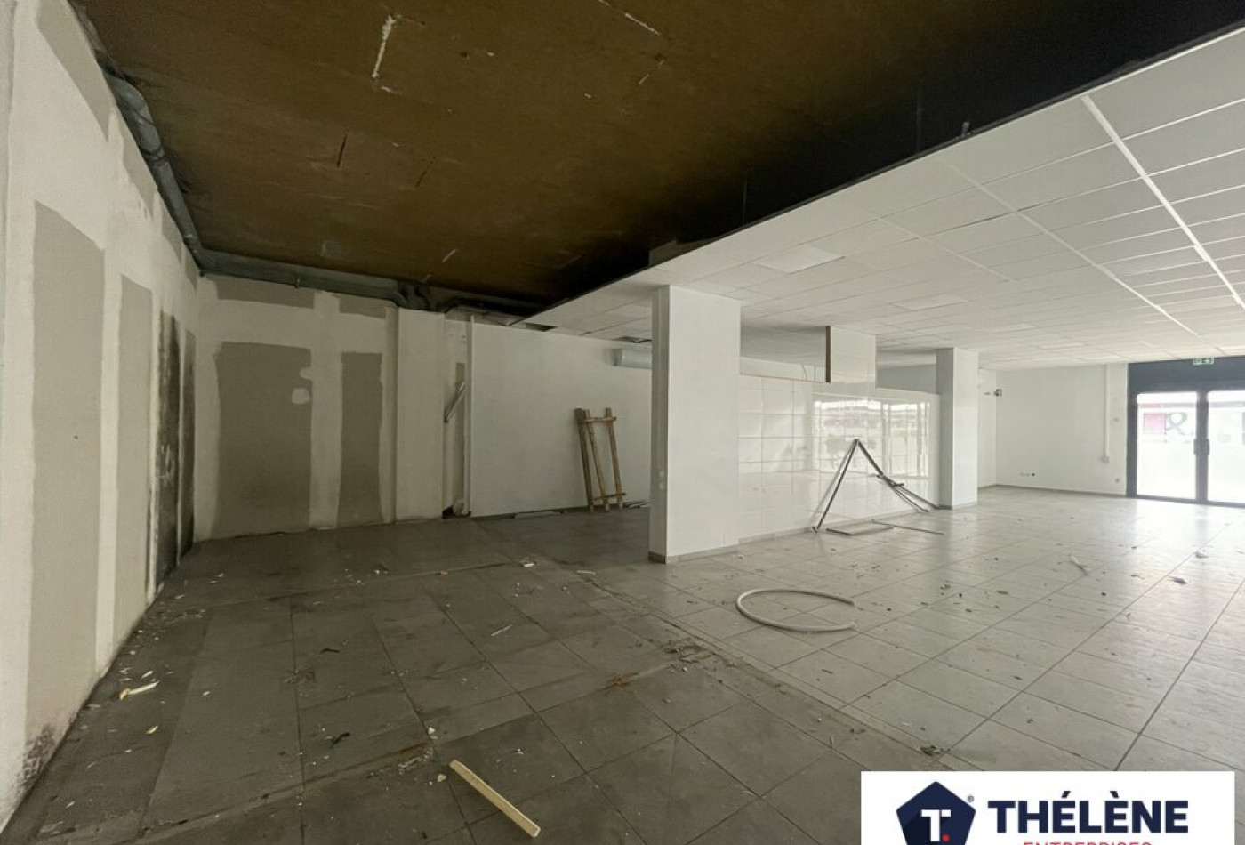 vente Local commercial Le Cres - Photo 4