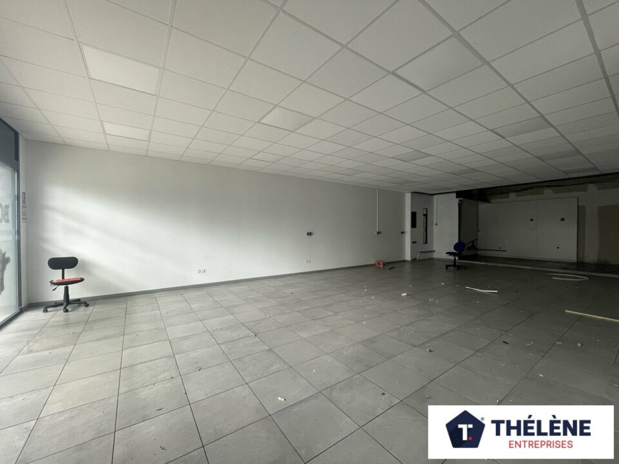 vente Local commercial Le Cres - Photo 2