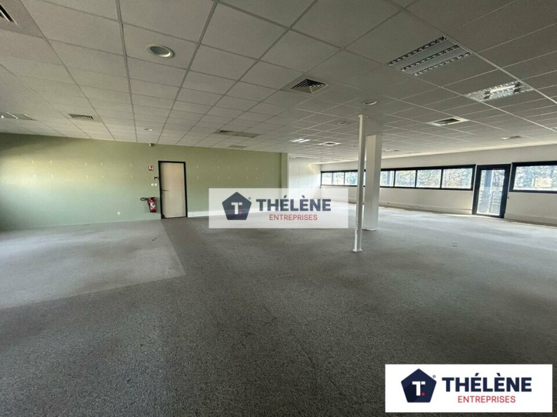 vente Bureau Mudaison - Photo 1