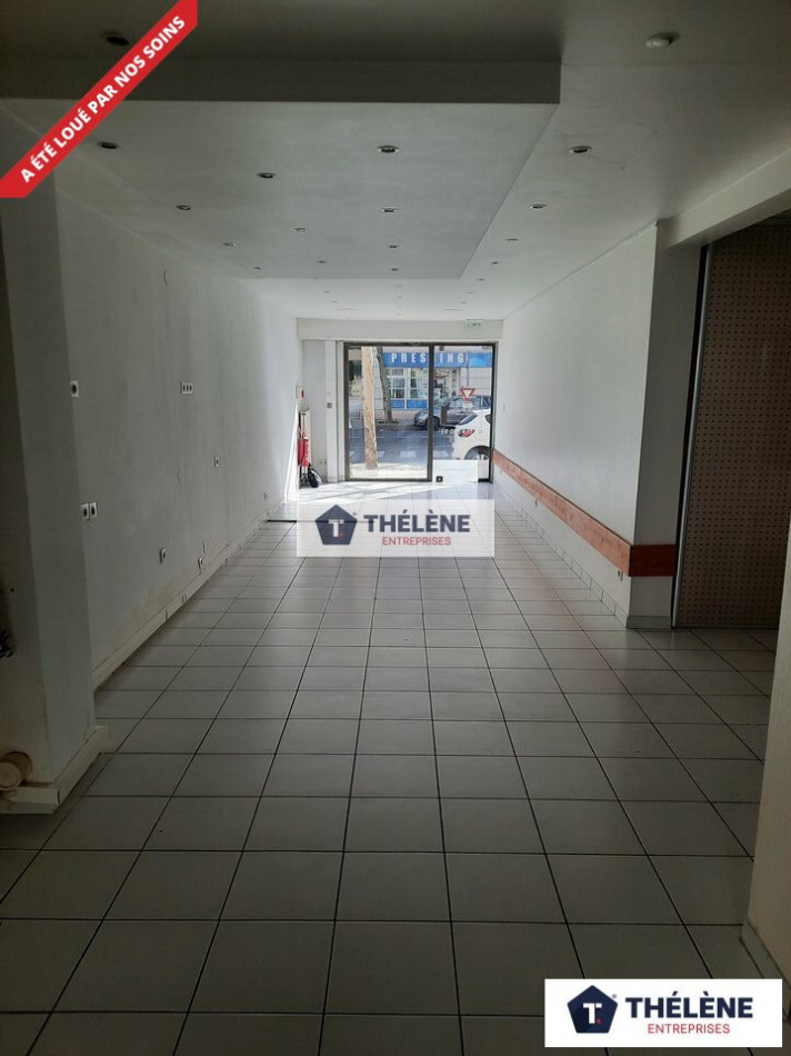 location Local commercial Montpellier - Photo 2