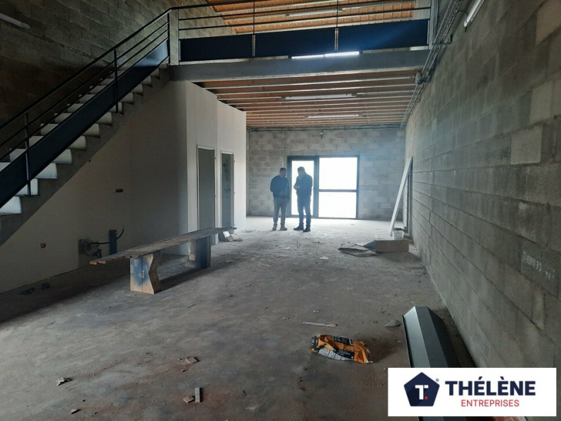 location Locaux d'activité Meze - Photo 4