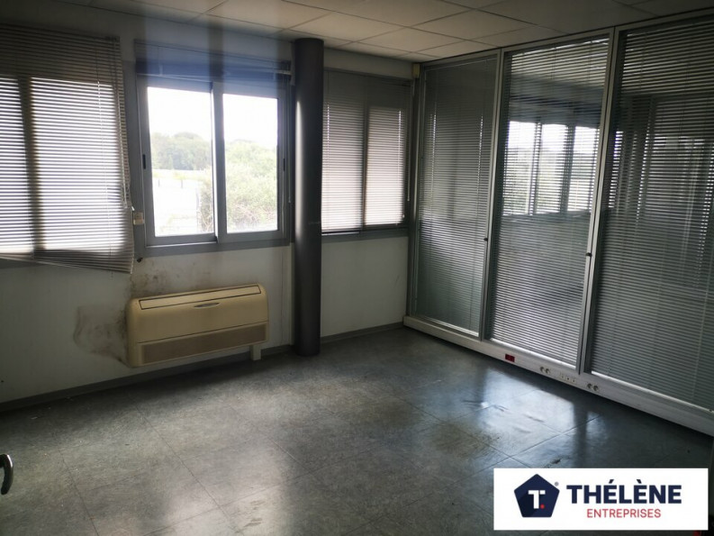 location Locaux d'activité Le Cres - Photo 2