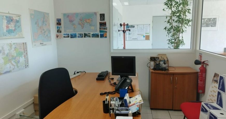 location Bureau Lattes