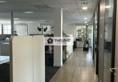 location Bureau Nimes