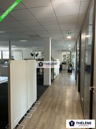 location Bureau Nimes