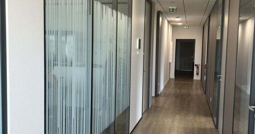 location Bureau Nimes