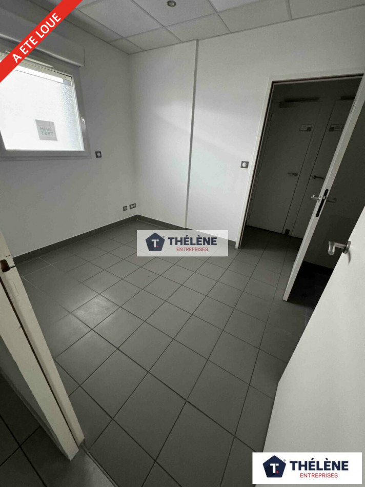 location Bureau Saint-gely-du-fesc - Photo 4