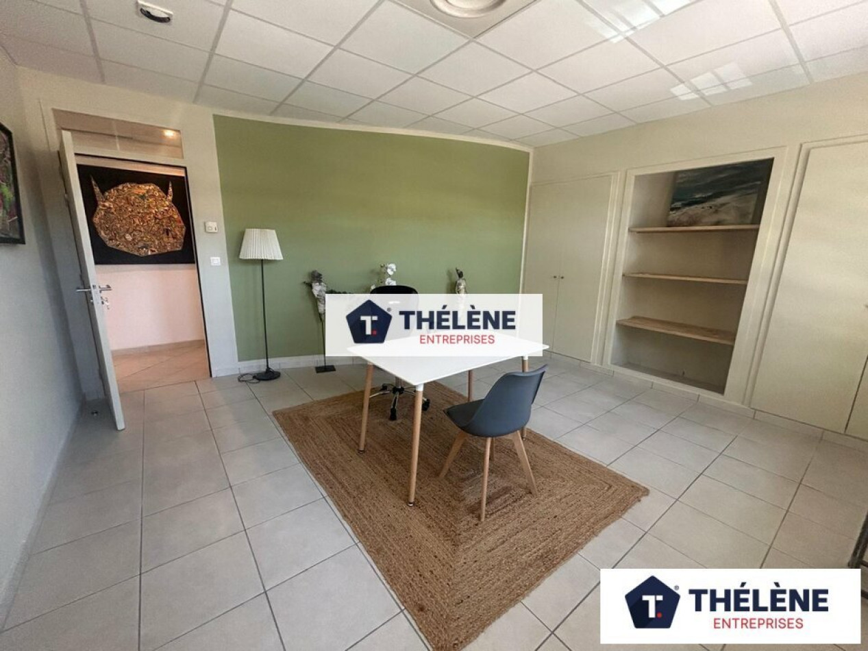 location Local commercial Mauguio - Photo 1