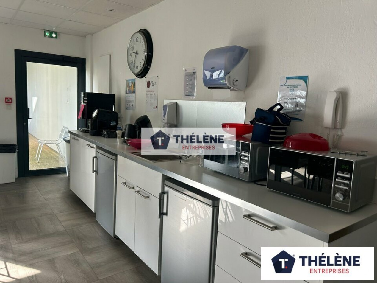 location Bureau Nimes - Photo 3