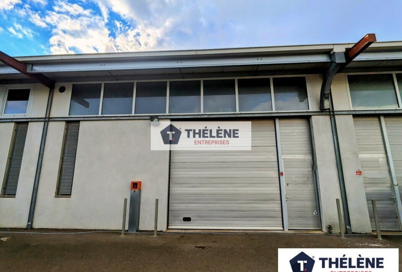 location Locaux d'activité Castries - Photo 2