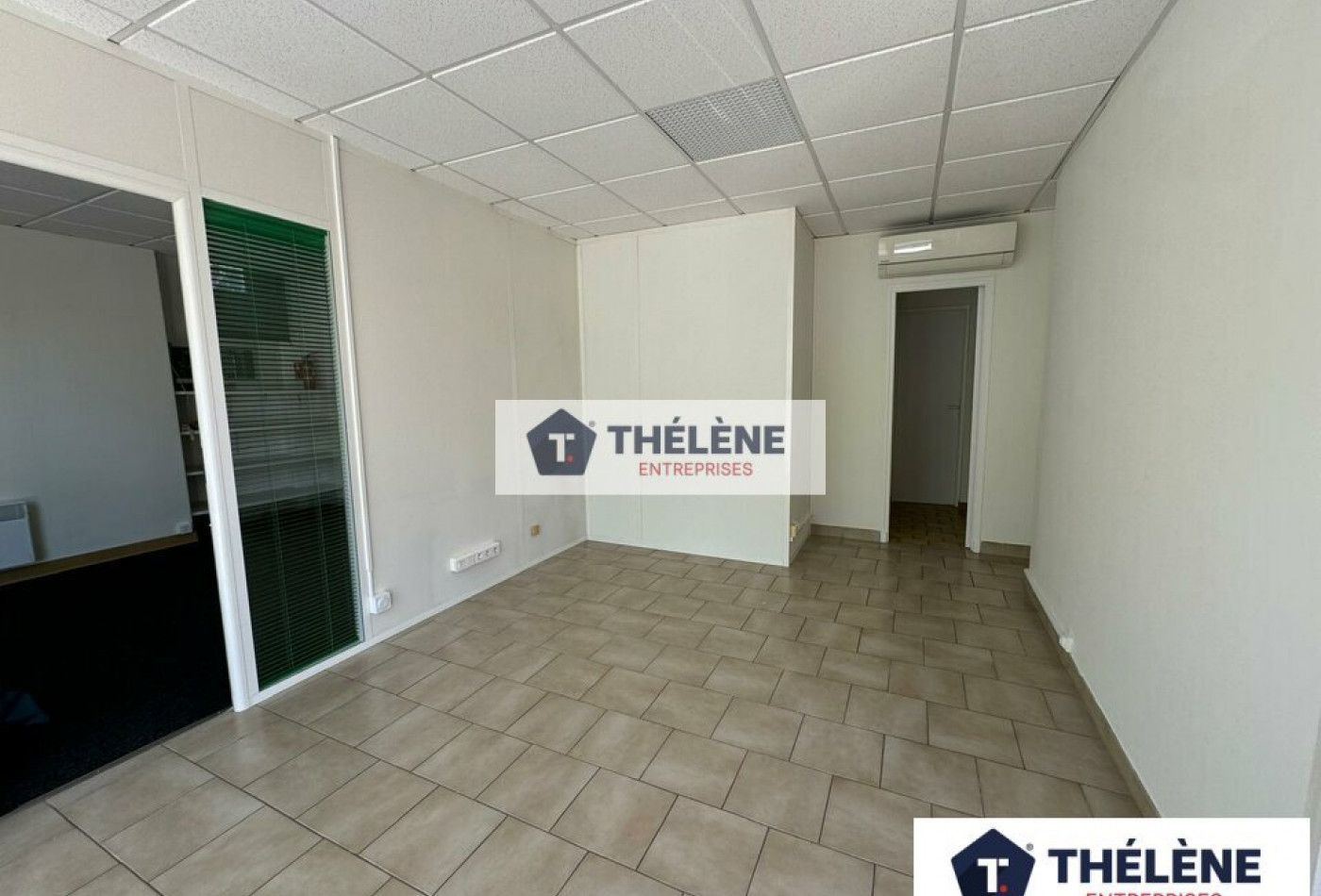 location Local commercial Montpellier - Photo 2