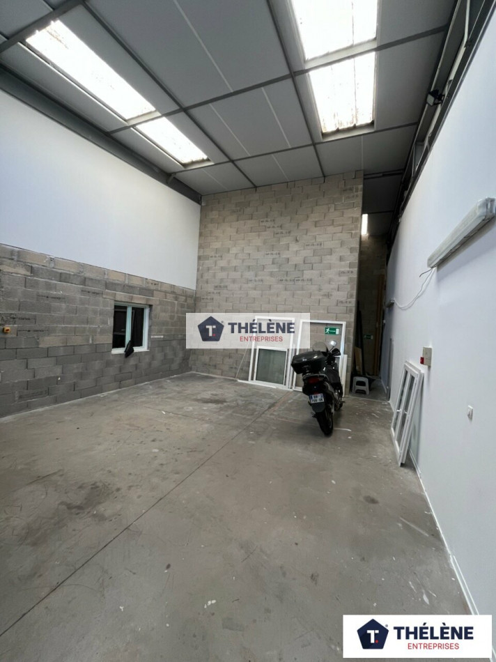 location Locaux d'activité Mauguio - Photo 5