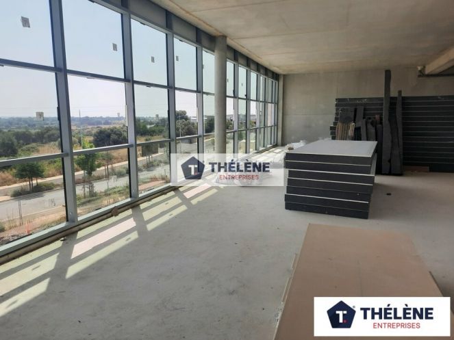 location Bureau Villeneuve Les Maguelone