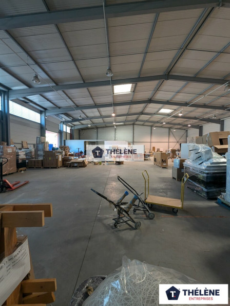 location Locaux d'activité Gallargues-le-montueux - Photo 1