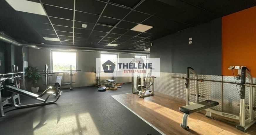 vente Local commercial Saint-clÉment-de-riviÈre