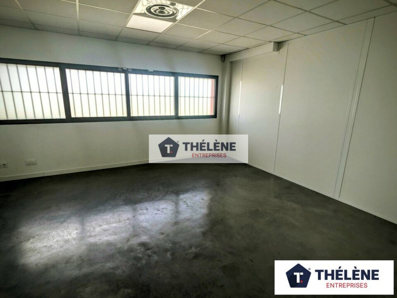location Locaux d'activité Gallargues Le Montueux - Photo 5