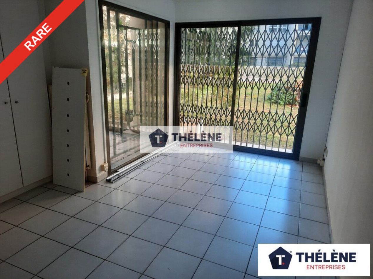 location Local commercial Montpellier - Photo 2
