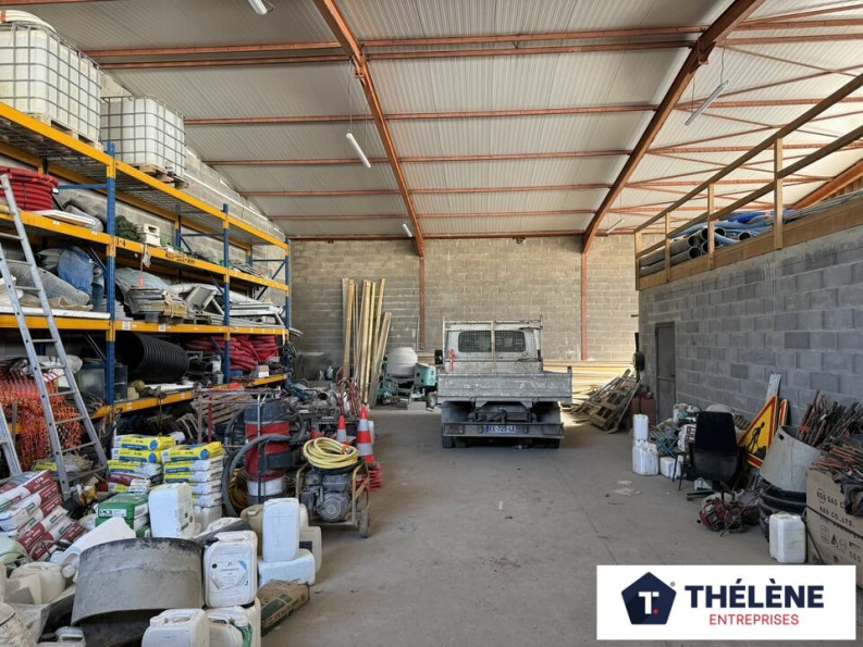 location Locaux d'activité Saint Jean De Vedas - Photo 1