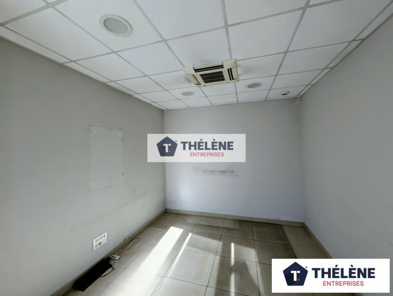 location Local commercial Lunel - Photo 4
