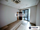 location Local commercial Lunel