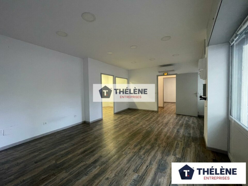 location Local commercial Montpellier - Photo 2