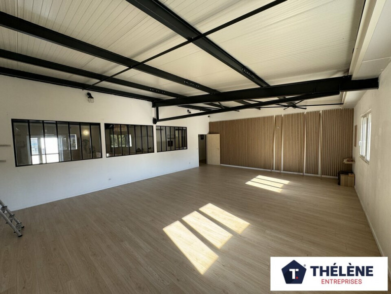 location Local commercial Saint Gely Du Fesc - Photo 2