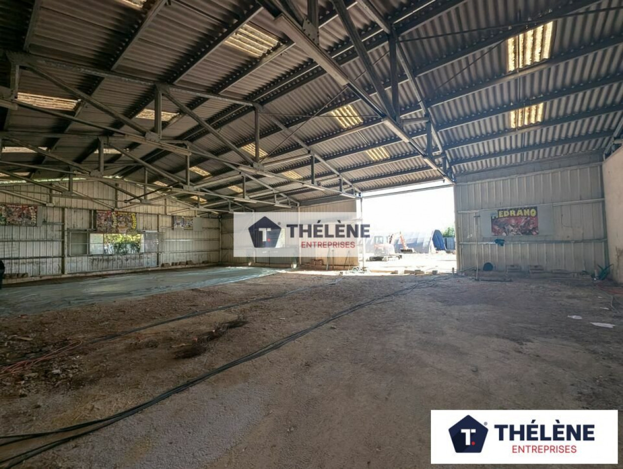 location Locaux d'activité Aimargues - Photo 2