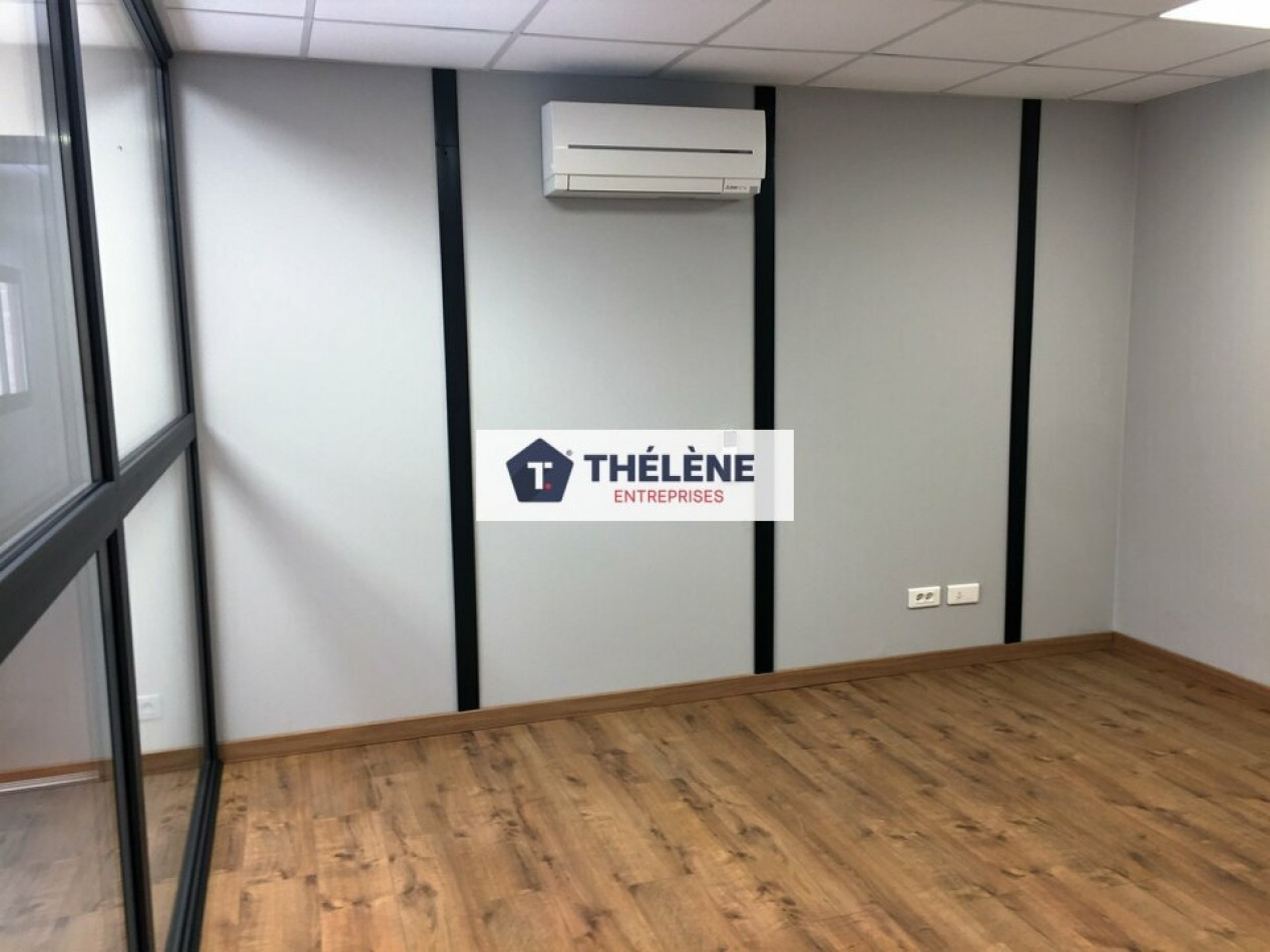 location Locaux d'activité Saint Jean De Vedas - Photo 3