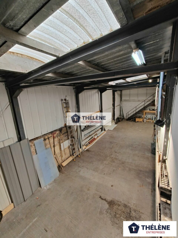 location Locaux d'activité Le Cres - Photo 2