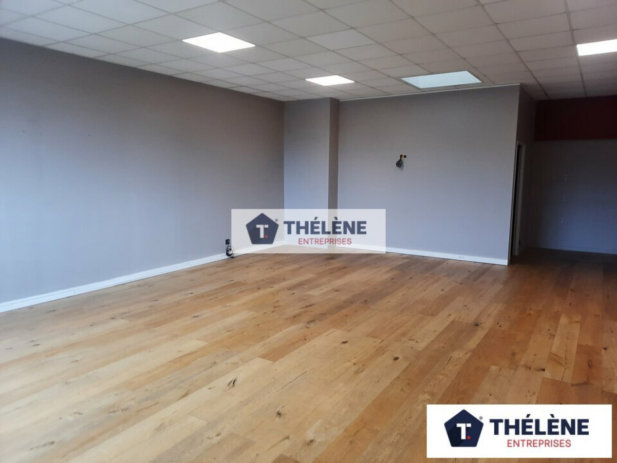 location Bureau Le Cres - Photo 3