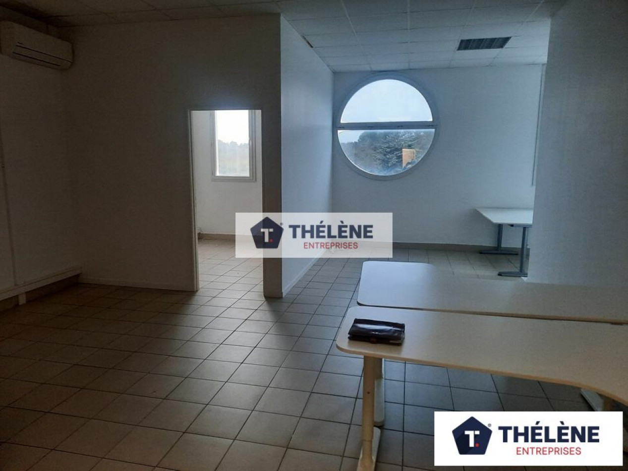 location Bureau Le Cres - Photo 5