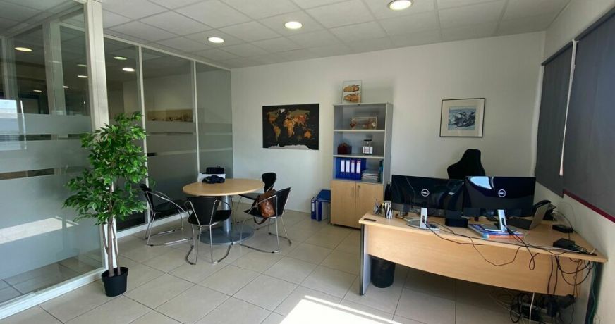 location Bureau Perols