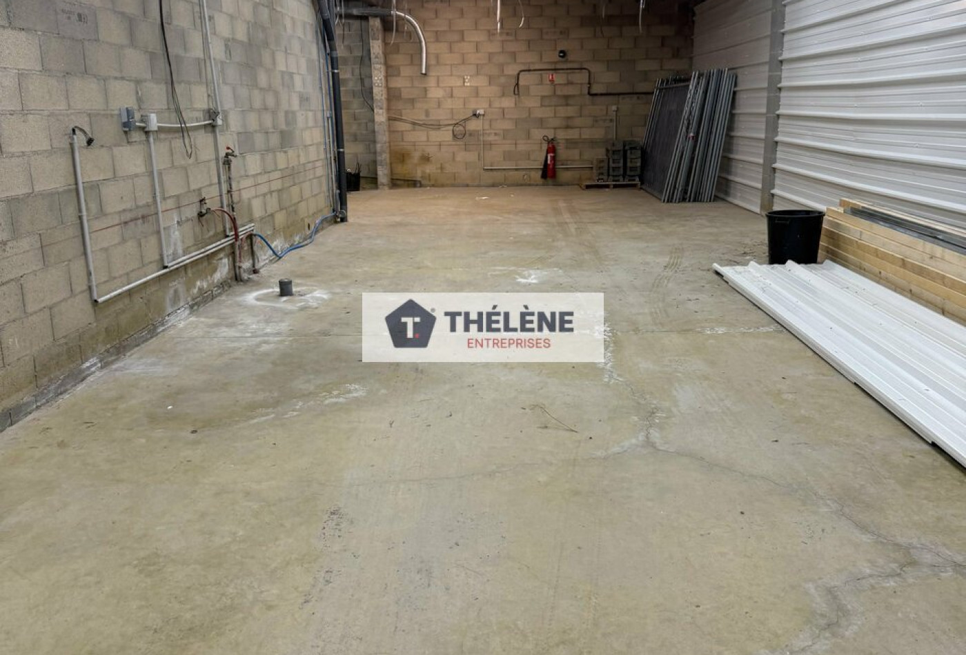 location Locaux d'activité Marguerittes - Photo 2