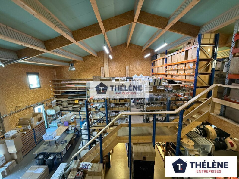 vente Locaux d'activité Montarnaud - Photo 3