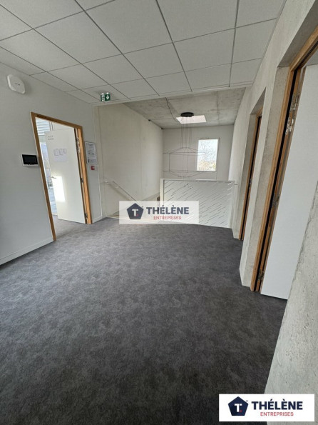 vente Locaux d'activité Castelnau-le-lez - Photo 4